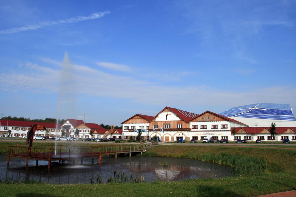 Hotel Hamburg-Wittenburg Van Der Valk Εξωτερικό φωτογραφία